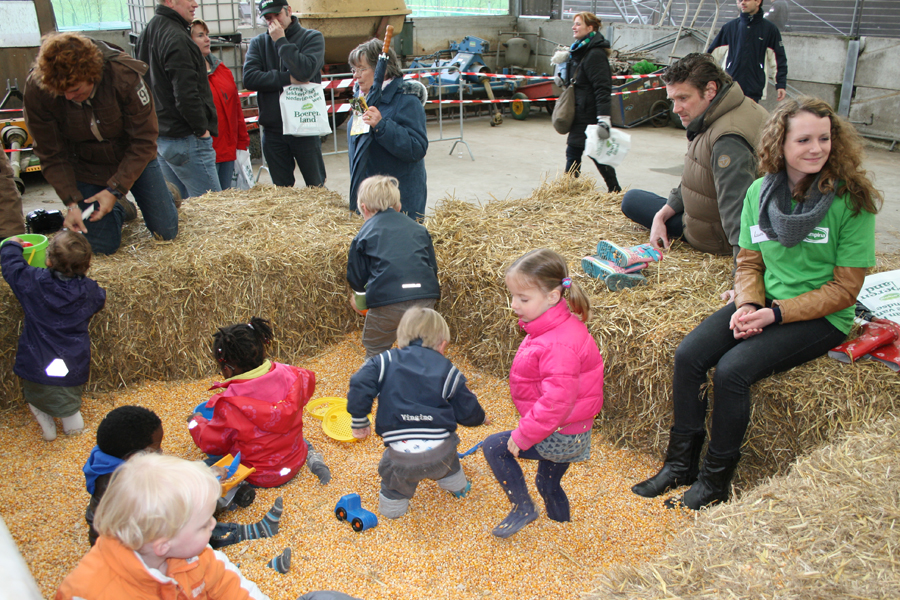 Open Boerderijdag bij Melkveebedrijf fam. Houben te Dieteren
